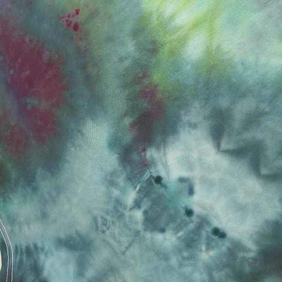 Stormy Lagoon | XXL Mandala Tie Dye | Lucky Libra Tie Dyes - Picture 4 of 4